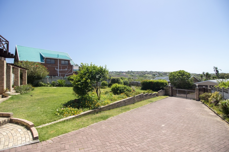 5 Bedroom Property for Sale in Forest Downs Eastern Cape